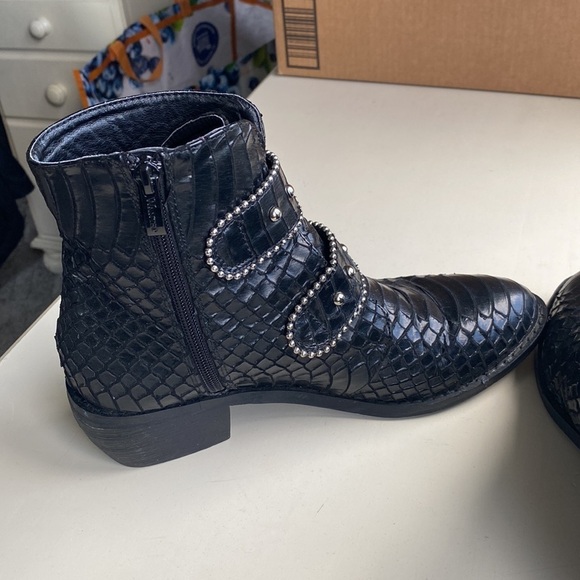 Wanted moto buckle booties, black size 8 - Picture 5 of 8